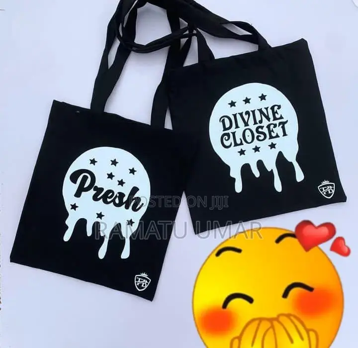 Tote Essence