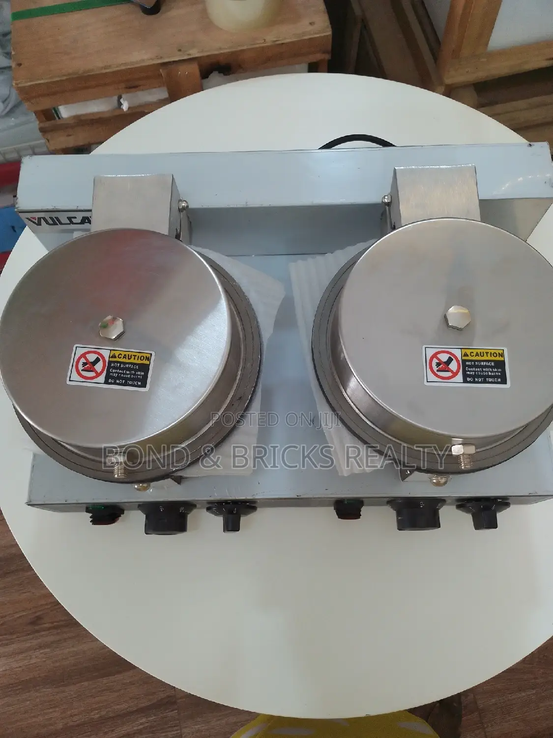 Double Cone Machine