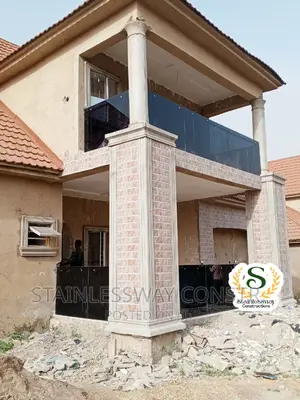 Dark Grey Glass Balcony Rail