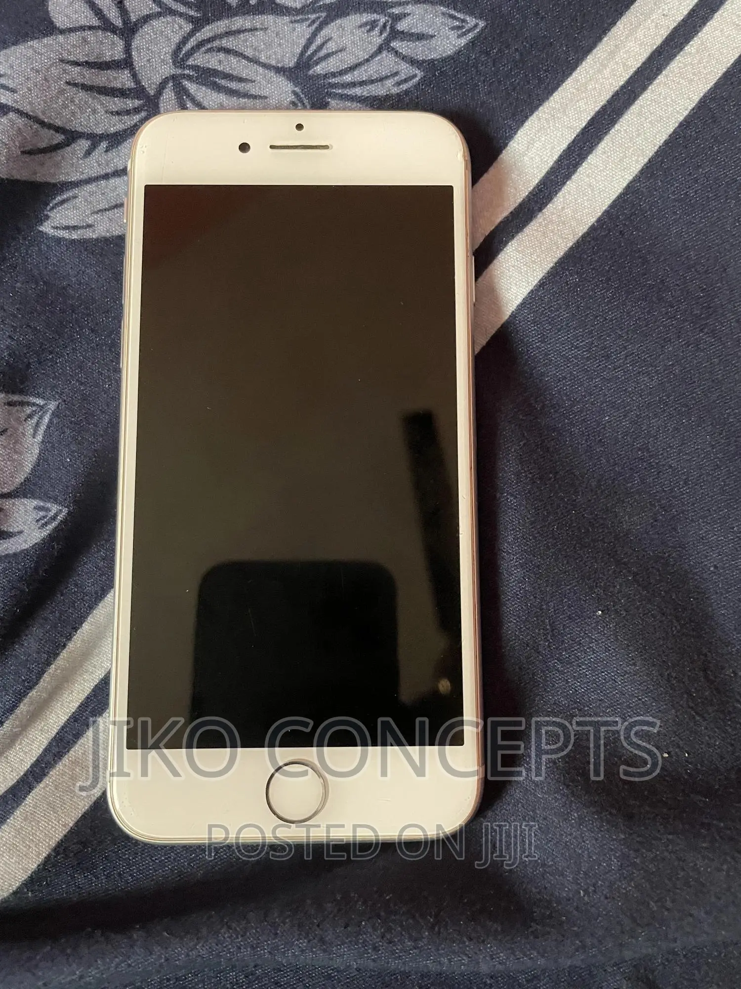 Apple iPhone 8 64 GB White