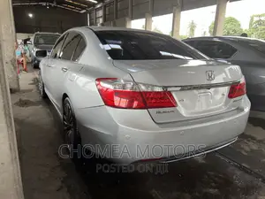 Honda Accord 2012 Silver