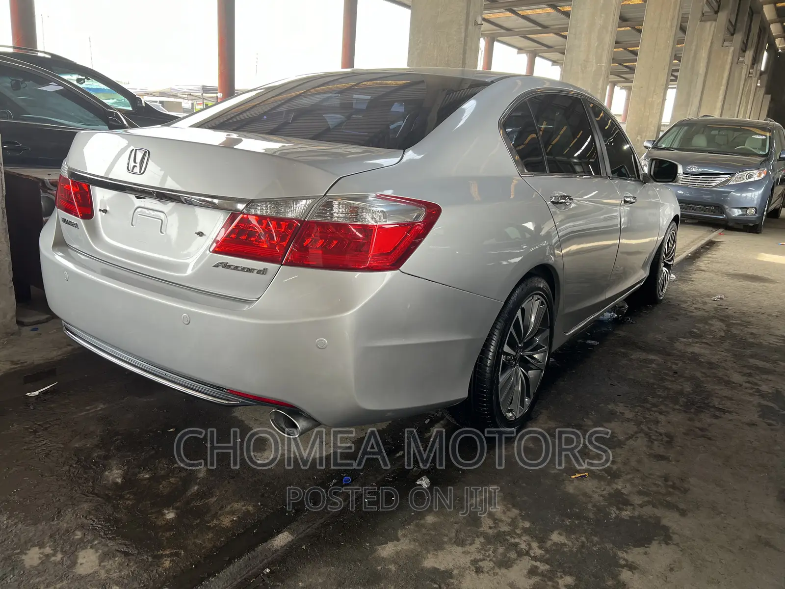 Honda Accord 2012 Silver