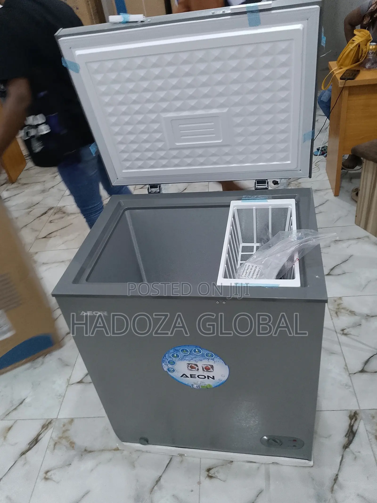 Quality 150 Litres Aeon Chest Freezer(Acf150gk) in Lagos Island (Eko