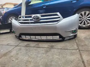 Highlander 2012 Complete Bumper