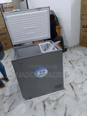 Fast Freezing 150 Litres Aeon Chest Freezer(Acf150gk)