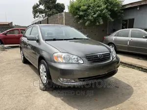 Toyota Corolla 2005 Gray