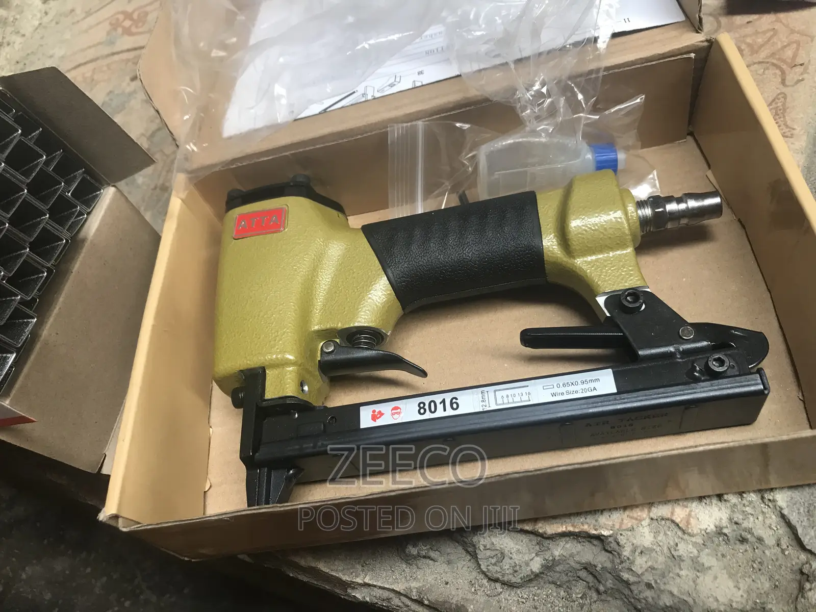Pneumatic Stapler