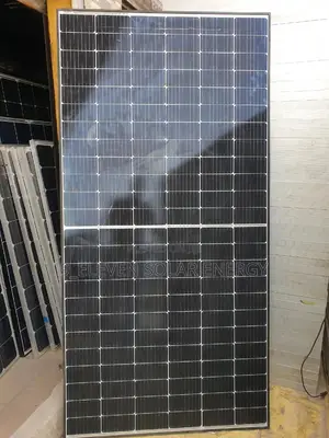 Photo - 650 Watts Jinko Mono Panel