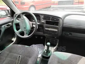 Volkswagen Golf 1999 Red