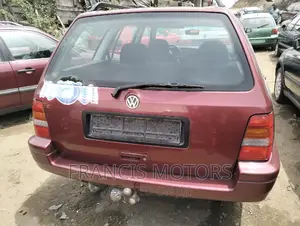 Volkswagen Golf 1999 Red