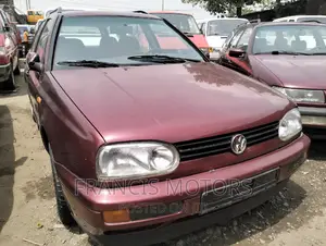 Volkswagen Golf 1999 Red