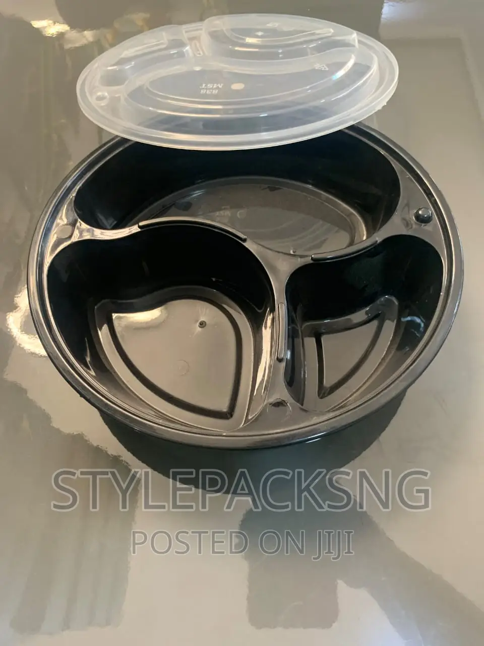 25 Pieces Round 3 Compartment Take Away Plate