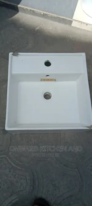 Cabinet Basin
