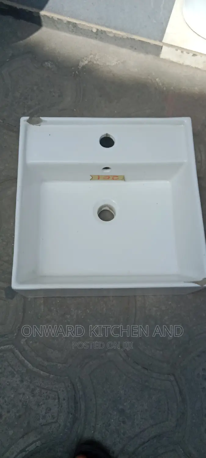 Cabinet Basin