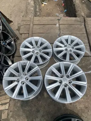 This . 17inch Camry 2014