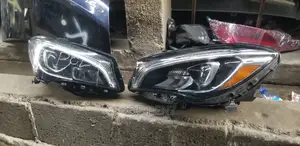 Cla250 Direct Follow Come 2019 Set of American Headlights