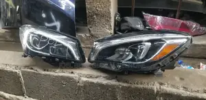 Cla250 Direct Follow Come 2019 Set of American Headlights