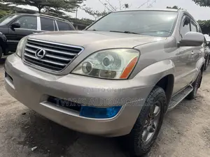 Lexus GX 470 2007 Gold