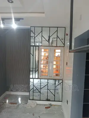 Black Finishing Wall Mirror