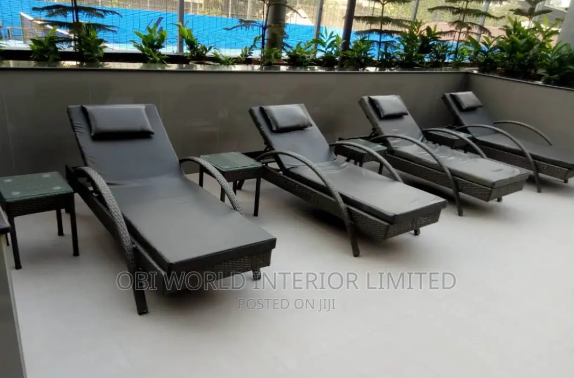 Outdoor Relaxing Pool Bed Side Chairs
