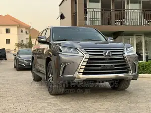 Lexus LX 570 AWD 2020 Gray