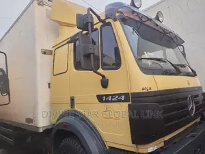 Mercedes Benz 1424