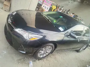 Toyota Camry 2016 White