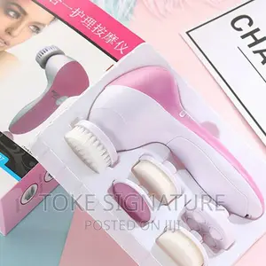 5-in-1 Facial Cleaning Brush