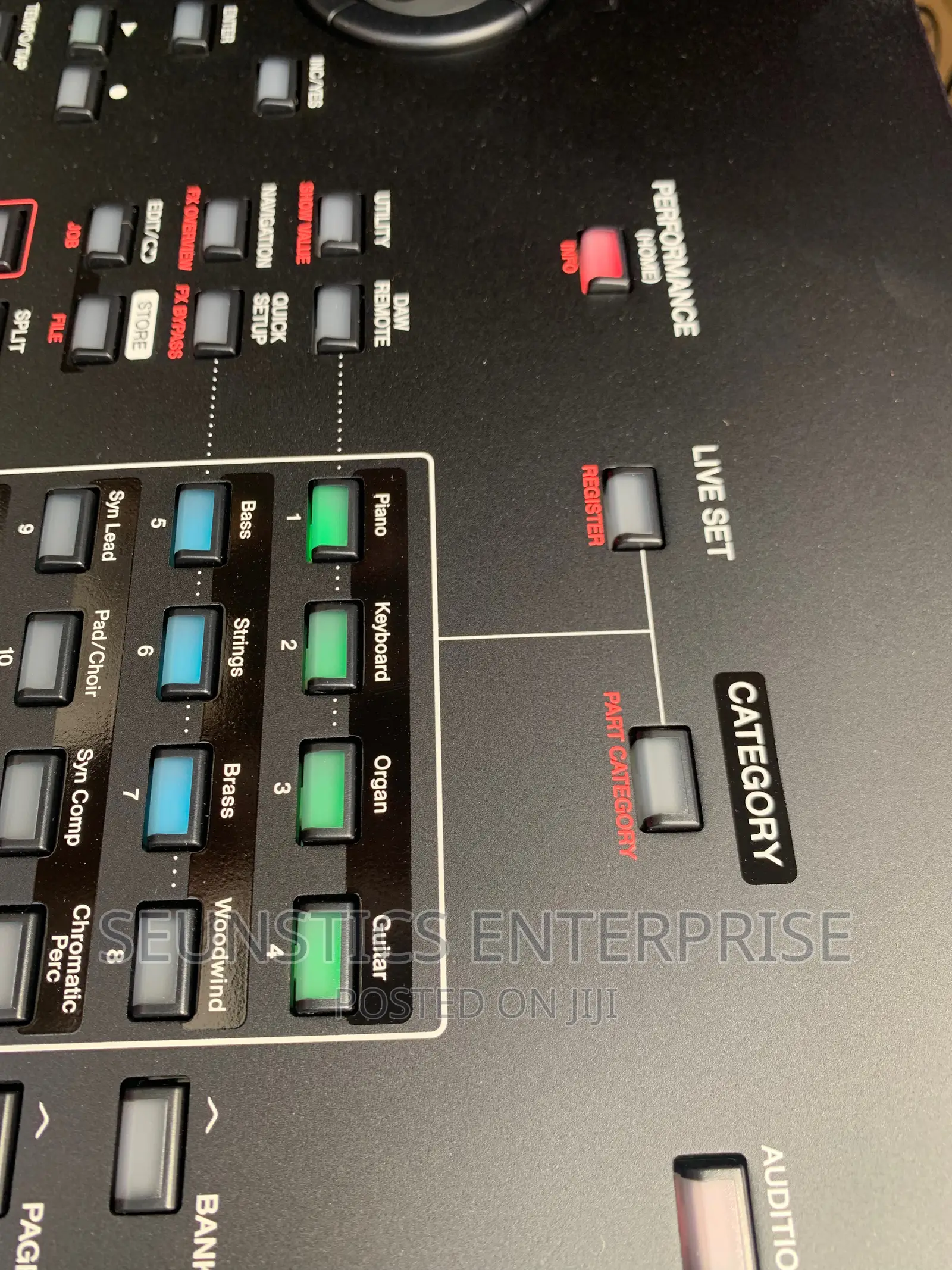 Quality Yamaha Montage M8x Keyboard/Workstation/Piano