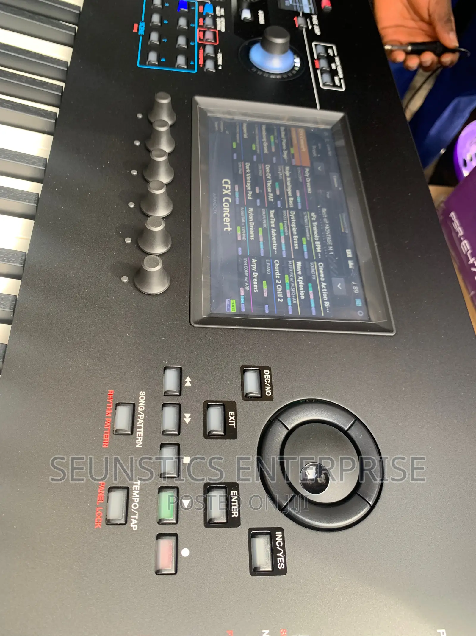Quality Yamaha Montage M8x Keyboard/Workstation/Piano