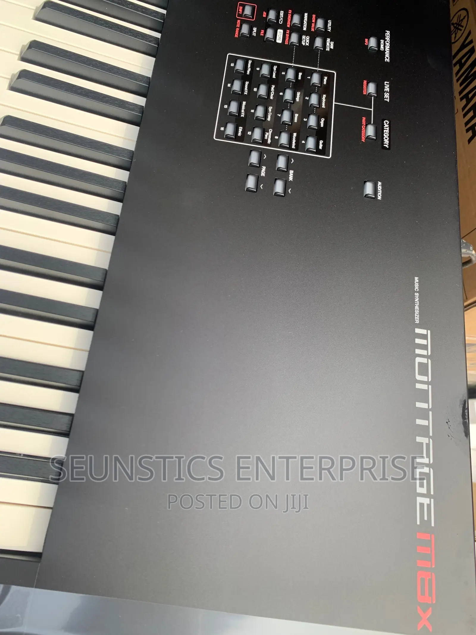 Quality Yamaha Montage M8x Keyboard/Workstation/Piano