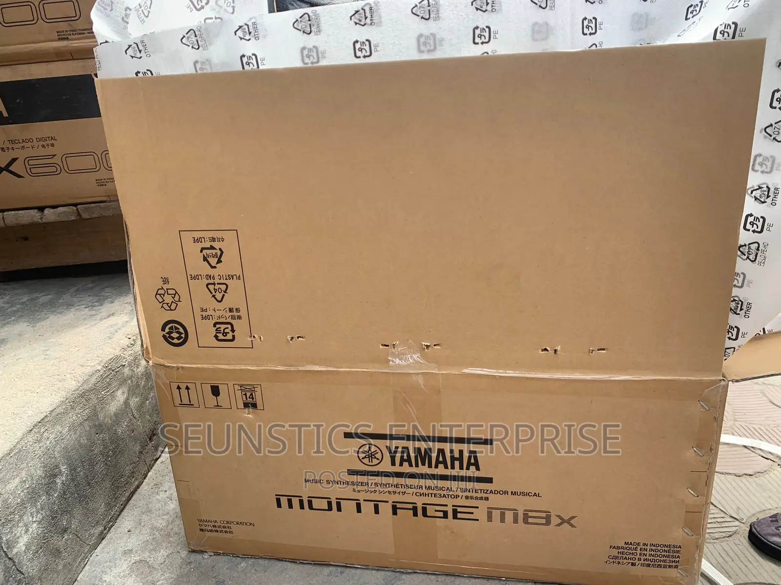 Quality Yamaha Montage M8x Keyboard/Workstation/Piano