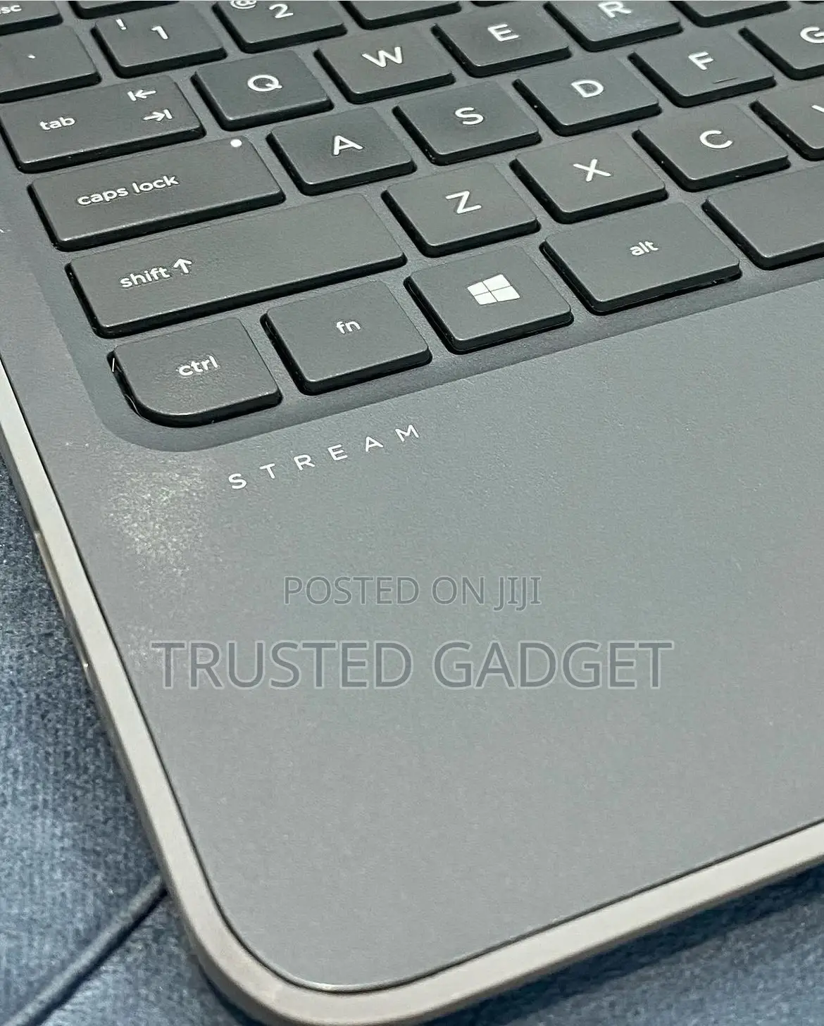 Laptop HP Stream 11 Pro G4 EE 4GB Intel SSD 60GB