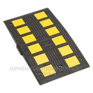Hump Road Safety Mounting Hardware Asphalt Installation