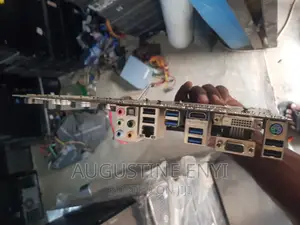 GIGABYTE Motherboard