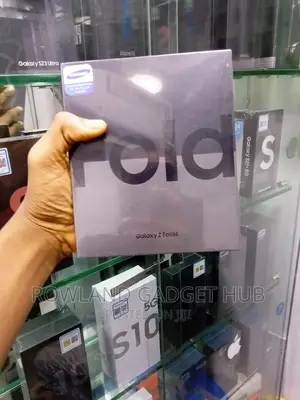 New Samsung Galaxy Z Fold4 512 GB Gray
