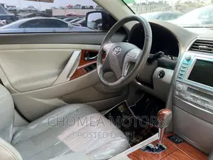 Toyota Camry 2011 Green