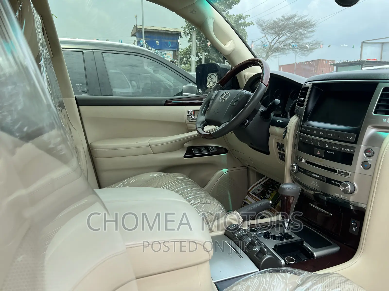 Lexus LX 2016 Black