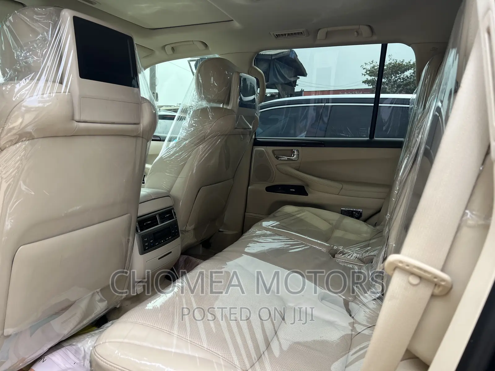 Lexus LX 2016 Black