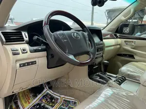 Lexus LX 2016 Black