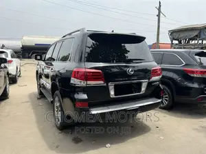 Lexus LX 2016 Black
