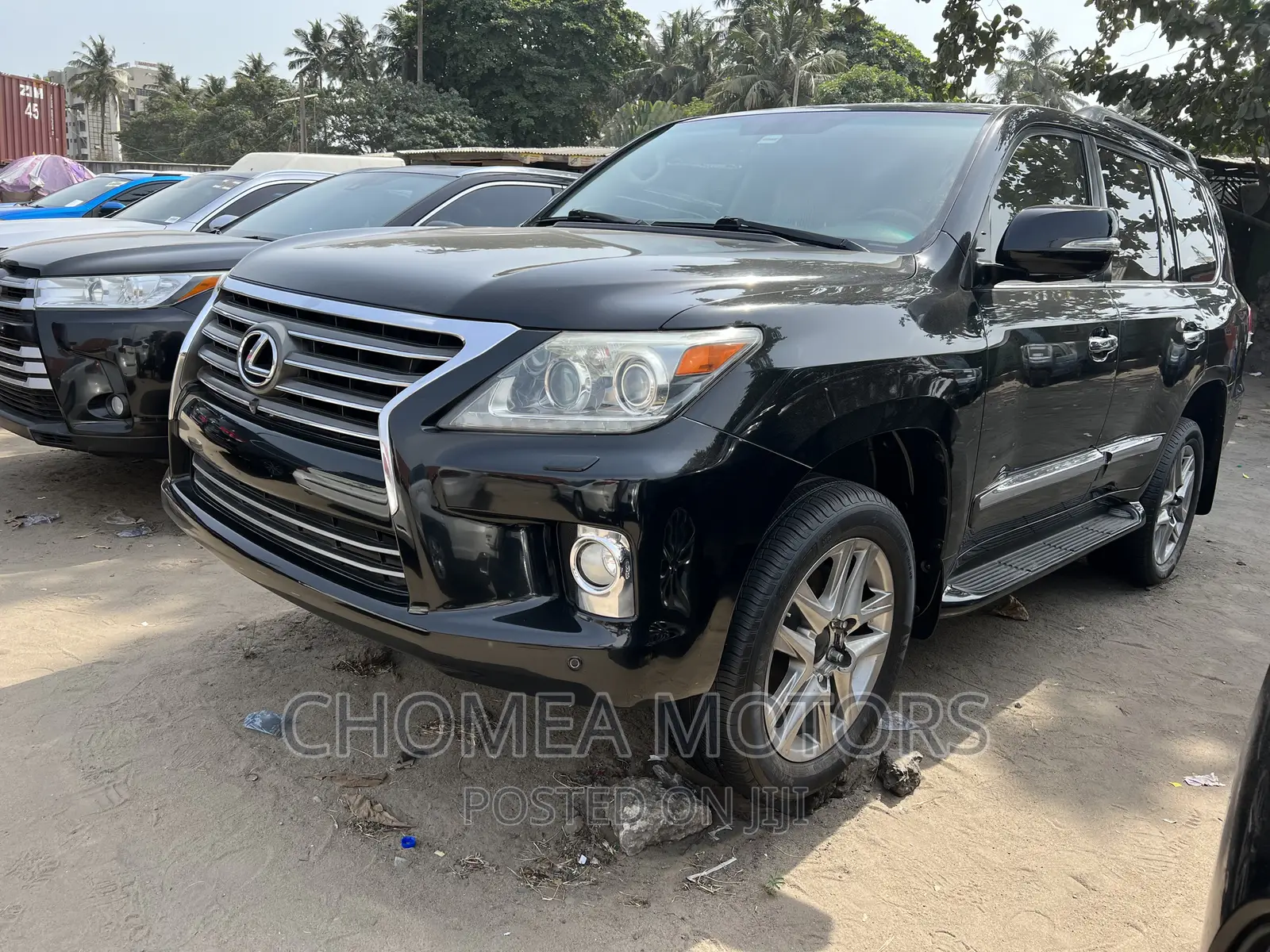 Lexus LX 2016 Black