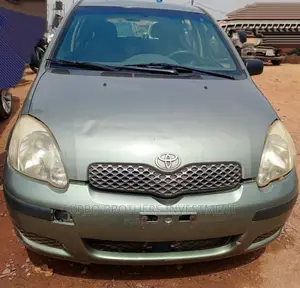Toyota Yaris 2003 Green