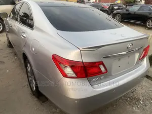 Lexus ES 350 2009 Silver