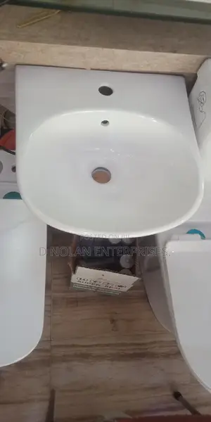 Wash Hand Basin For Small Space