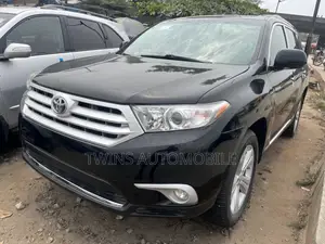 Toyota Highlander Limited 2012 Black