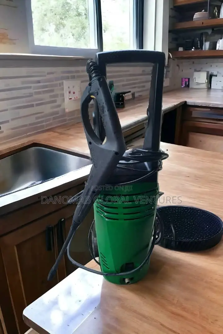 Bosch Aquatak 1300 Pressure Washer