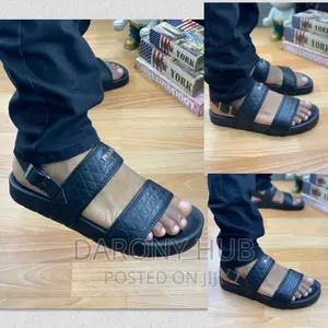 Mature Classy PRADA Luxury Carton Sandals