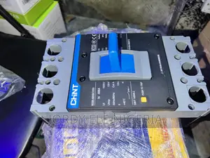 Chint McCb Breaker 400/3p