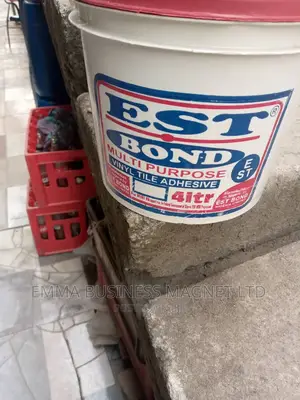 4 Litres of Tile Gum for Wallpaper